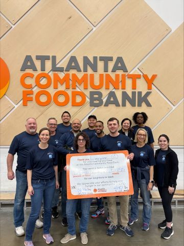 Volunteers from Crum & Forster at the Atlanta Community Food Bank.