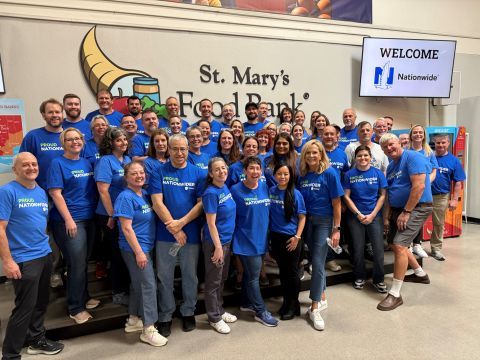 Nationwide Foundation volunteers at St. Mary's Food Bank