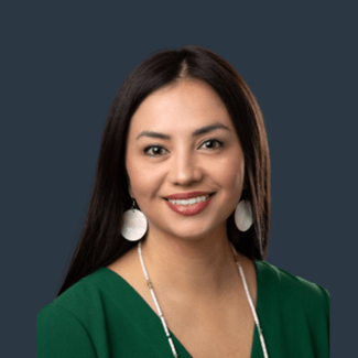 Toni Stanger-McLaughlin Headshot