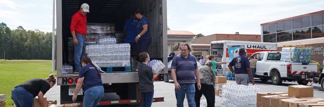 Volunteers preparing for Hurricane Helene.