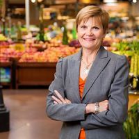 Nicki Schillhahn-Amos District Manager Fry Foods